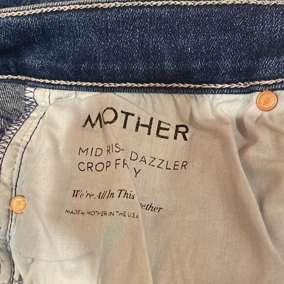 MOTHER MID RISE DAZZLER CROP FRAY WERE ALL IN THIS TOGETHER NWOT - Picture 11 of 16